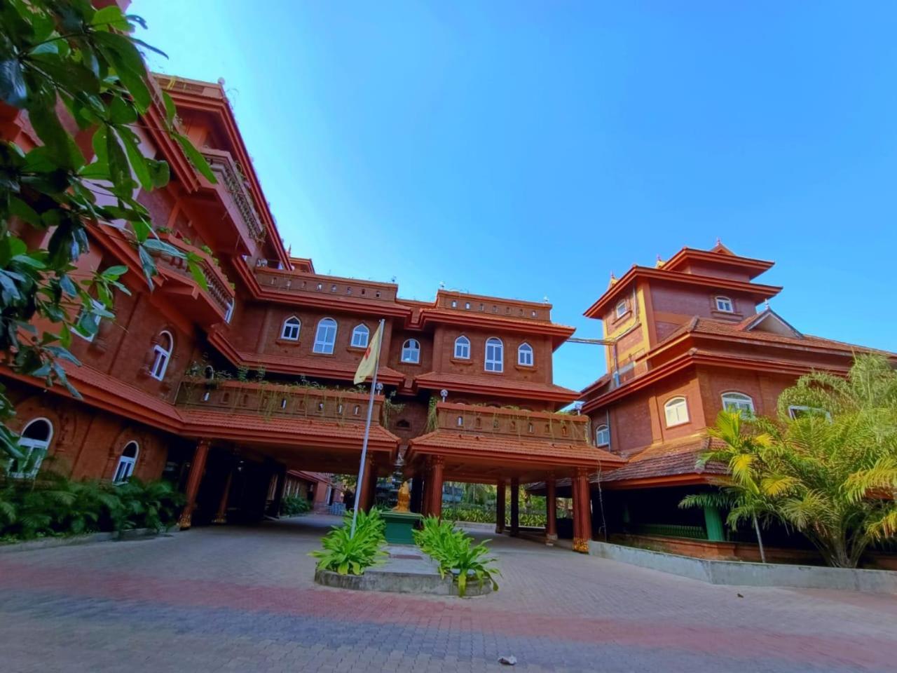 Krishna Beach Resort Kannur Zewnętrze zdjęcie